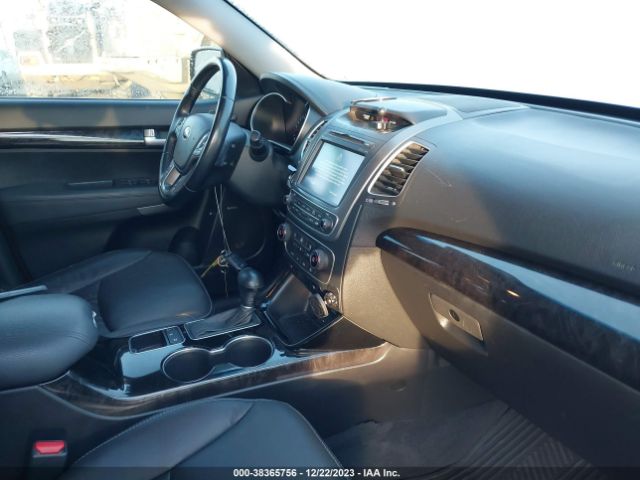 Photo 4 VIN: 5XYKWDA78EG496371 - KIA SORENTO 