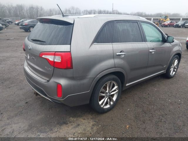 Photo 3 VIN: 5XYKWDA7XFG573498 - KIA SORENTO 