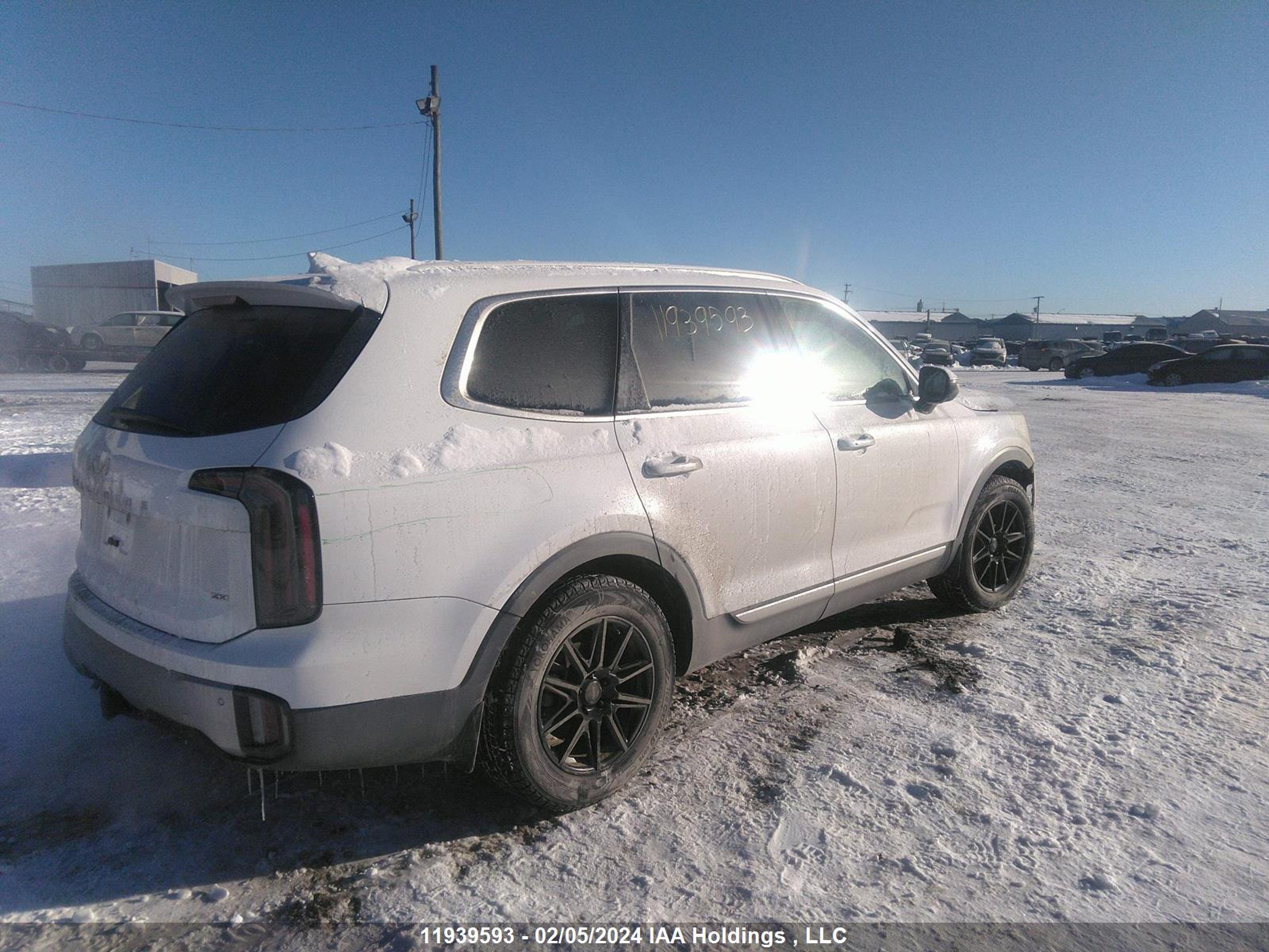 Photo 3 VIN: 5XYP3DGC3PG328062 - KIA TELLURIDE 