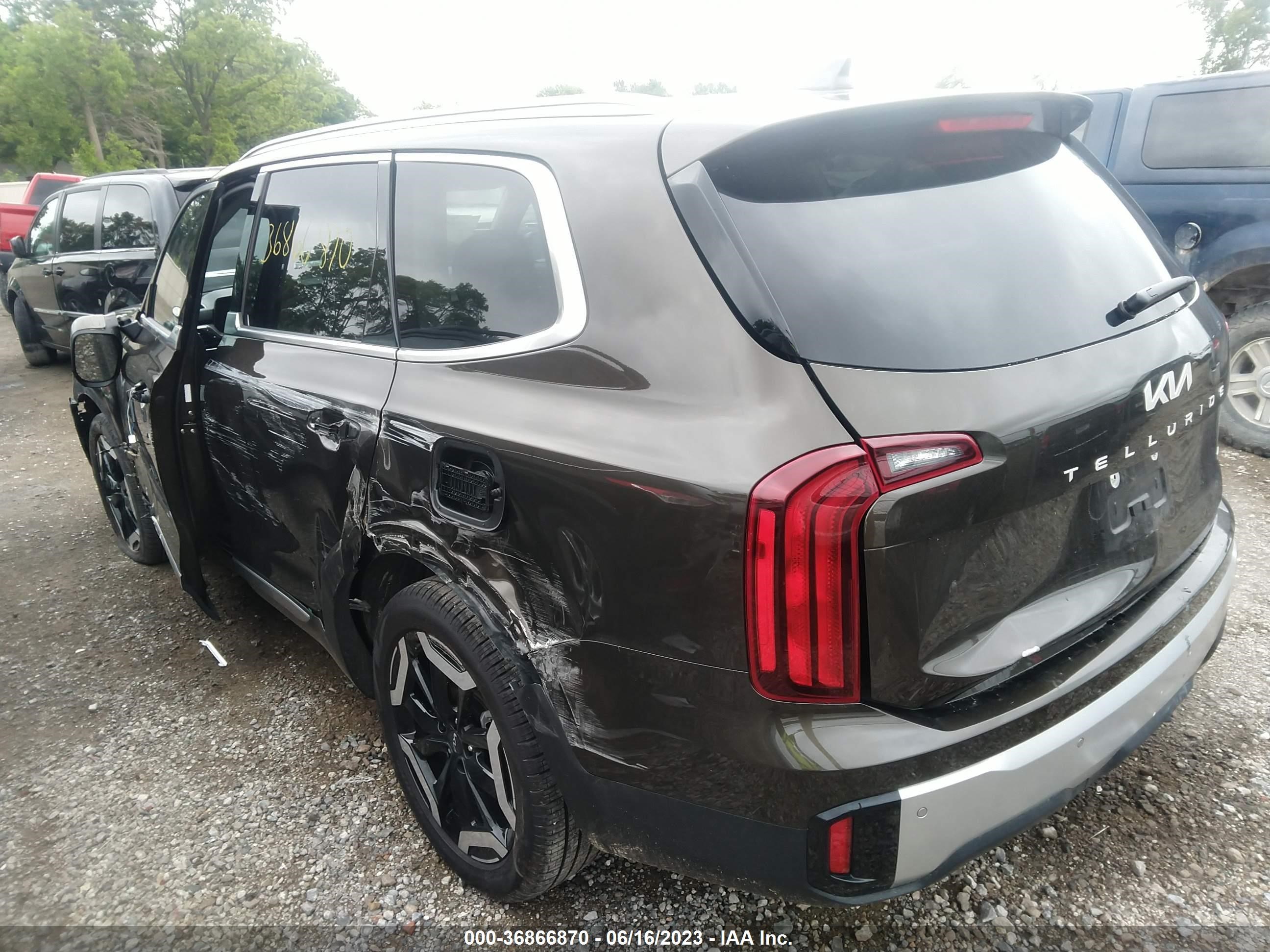 Photo 2 VIN: 5XYP6DGC5PG385631 - KIA TELLURIDE 