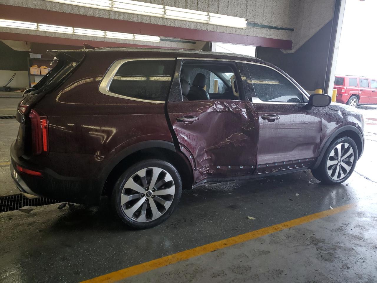 Photo 2 VIN: 5XYP6DHCXMG138146 - KIA TELLURIDE 