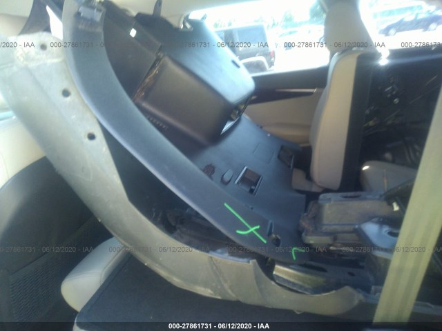 Photo 7 VIN: 5XYPG4A30GG085789 - KIA SORENTO 