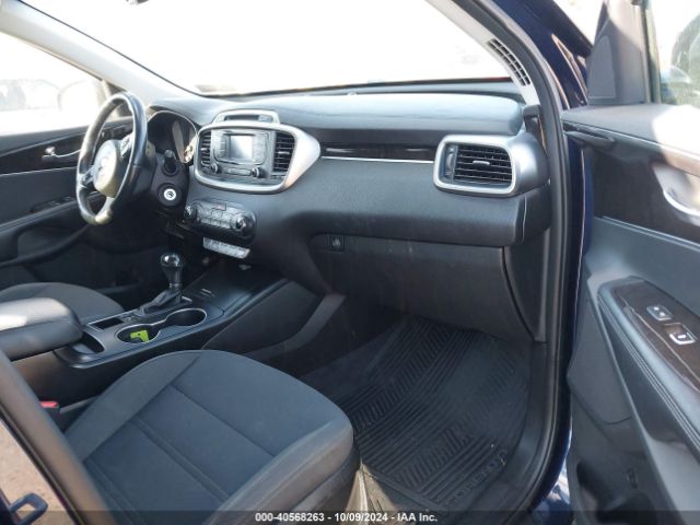 Photo 4 VIN: 5XYPG4A30GG181826 - KIA SORENTO 