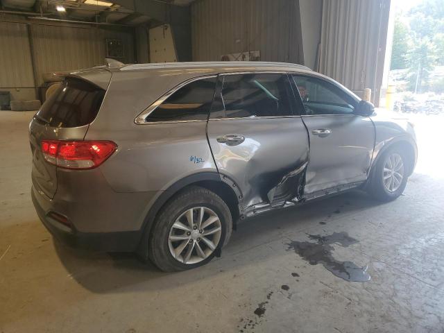 Photo 2 VIN: 5XYPG4A30JG342862 - KIA SORENTO LX 