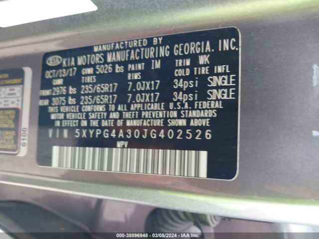 Photo 8 VIN: 5XYPG4A30JG402526 - KIA SORENTO 