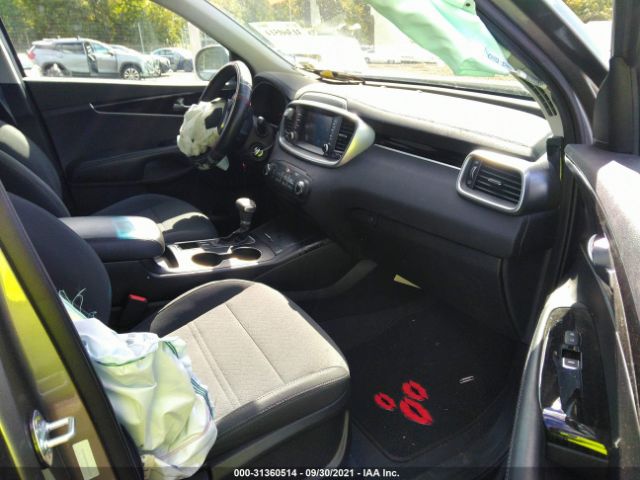 Photo 4 VIN: 5XYPG4A30KG531061 - KIA SORENTO 