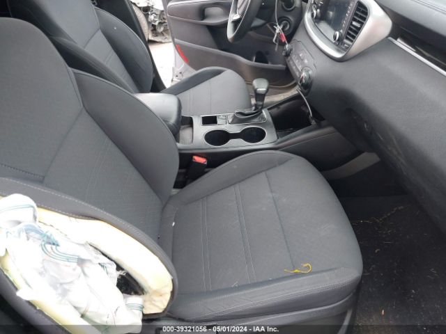 Photo 4 VIN: 5XYPG4A30KG610990 - KIA SORENTO 