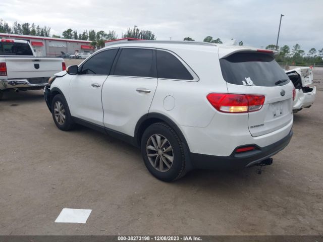 Photo 2 VIN: 5XYPG4A31GG008669 - KIA SORENTO 