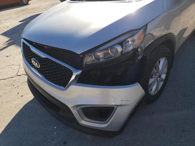 Photo 8 VIN: 5XYPG4A31GG013905 - KIA SORENTO LX 