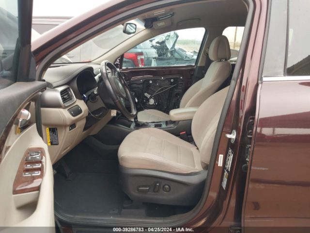 Photo 4 VIN: 5XYPG4A31GG015380 - KIA SORENTO 