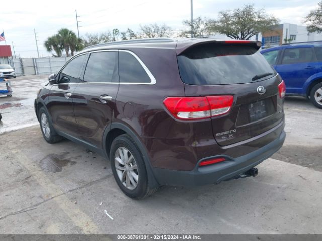 Photo 2 VIN: 5XYPG4A31GG047651 - KIA SORENTO 