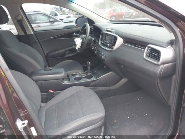 Photo 4 VIN: 5XYPG4A31GG047651 - KIA SORENTO 