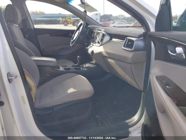 Photo 4 VIN: 5XYPG4A31GG055555 - KIA SORENTO 