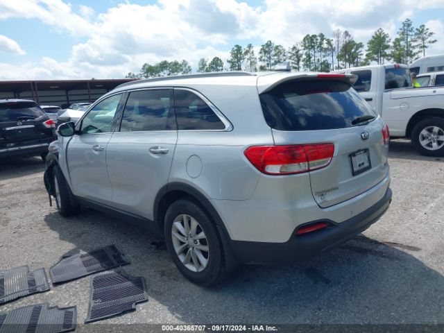 Photo 2 VIN: 5XYPG4A31GG070315 - KIA SORENTO 