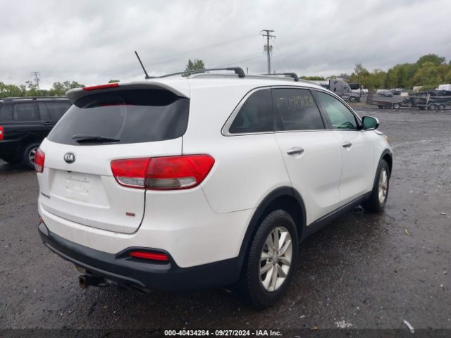 Photo 3 VIN: 5XYPG4A31GG077247 - KIA SORENTO 