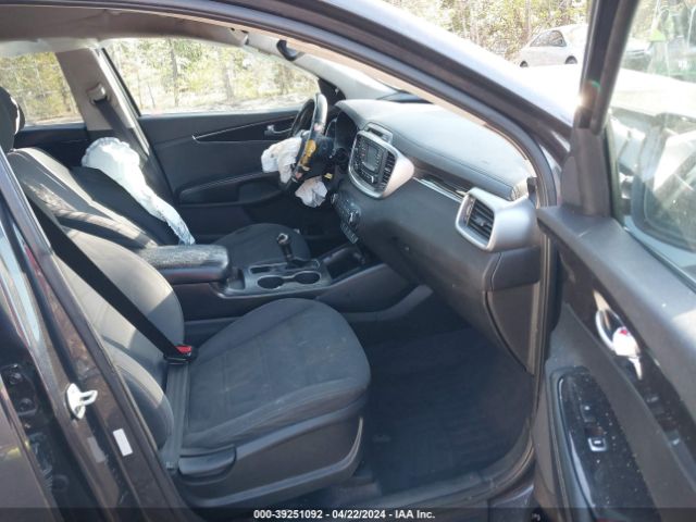 Photo 4 VIN: 5XYPG4A31GG112370 - KIA SORENTO 