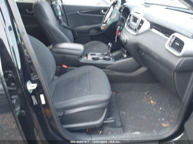 Photo 4 VIN: 5XYPG4A31HG196949 - KIA SORENTO 