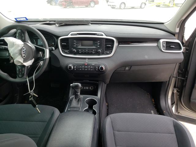 Photo 8 VIN: 5XYPG4A31HG200689 - KIA SORENTO LX 