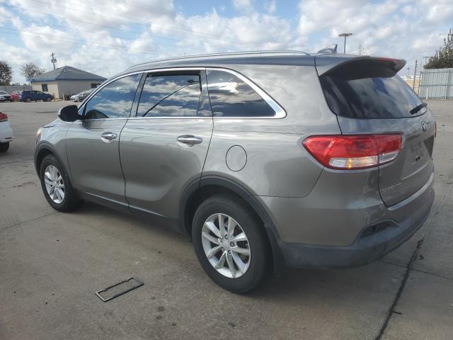 Photo 1 VIN: 5XYPG4A31HG209697 - KIA SORENTO LX 