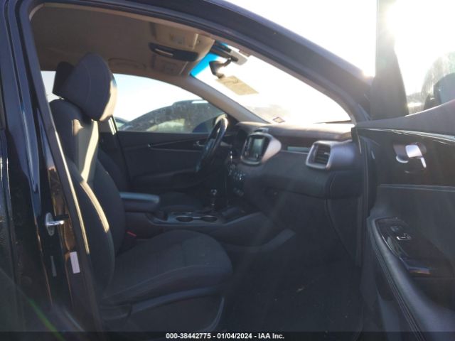 Photo 4 VIN: 5XYPG4A31HG215922 - KIA SORENTO 