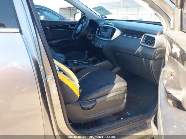 Photo 4 VIN: 5XYPG4A31HG263985 - KIA SORENTO 