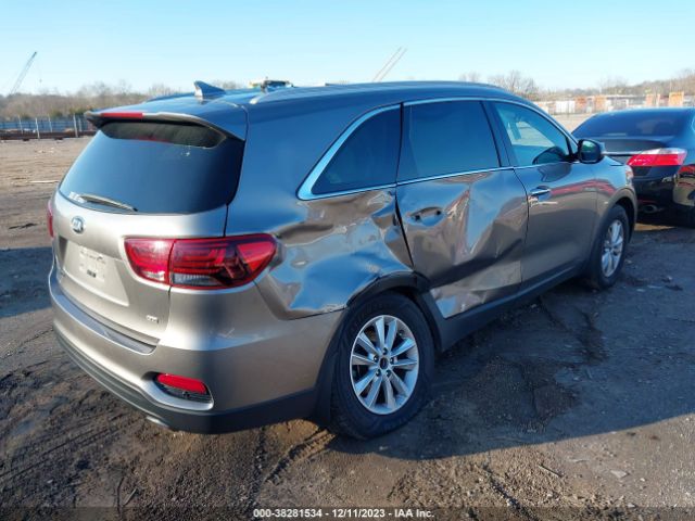 Photo 5 VIN: 5XYPG4A31KG541520 - KIA SORENTO 