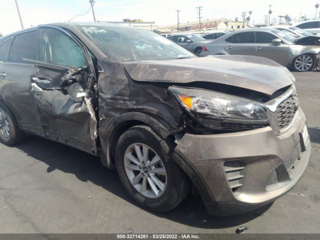 Photo 5 VIN: 5XYPG4A31KG563890 - KIA SORENTO 