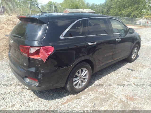 Photo 3 VIN: 5XYPG4A31KG582018 - KIA SORENTO 