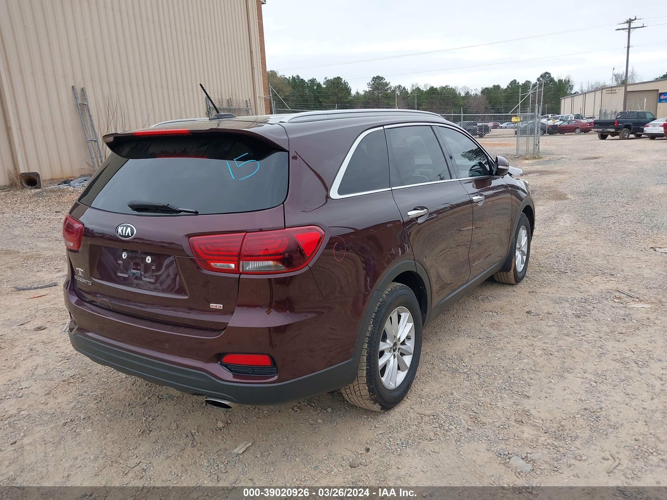 Photo 3 VIN: 5XYPG4A31LG636306 - KIA SORENTO 