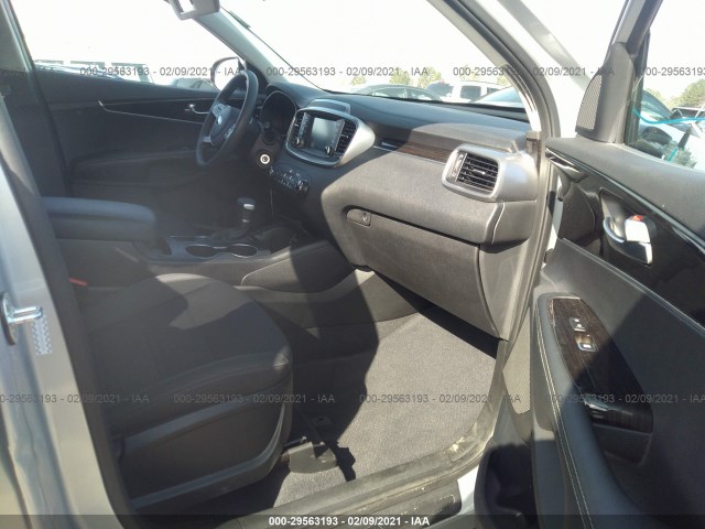 Photo 4 VIN: 5XYPG4A31LG651632 - KIA SORENTO 