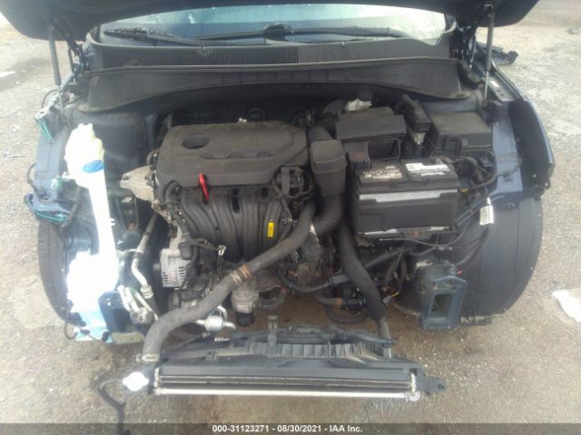 Photo 9 VIN: 5XYPG4A32GG045746 - KIA SORENTO 