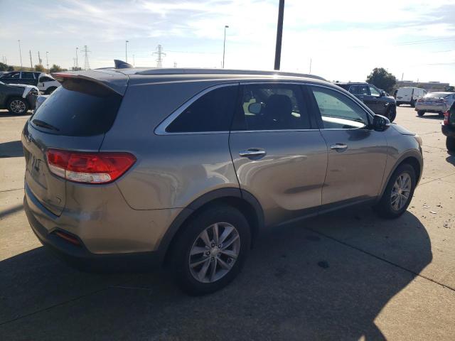 Photo 2 VIN: 5XYPG4A32GG046041 - KIA SORENTO LX 