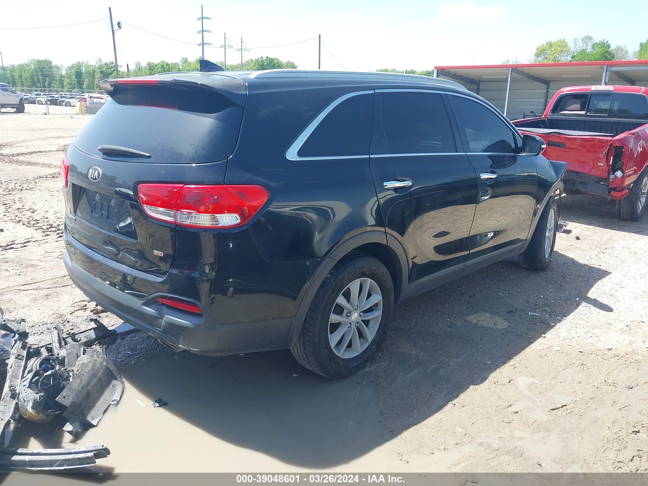 Photo 3 VIN: 5XYPG4A32GG051014 - KIA SORENTO 