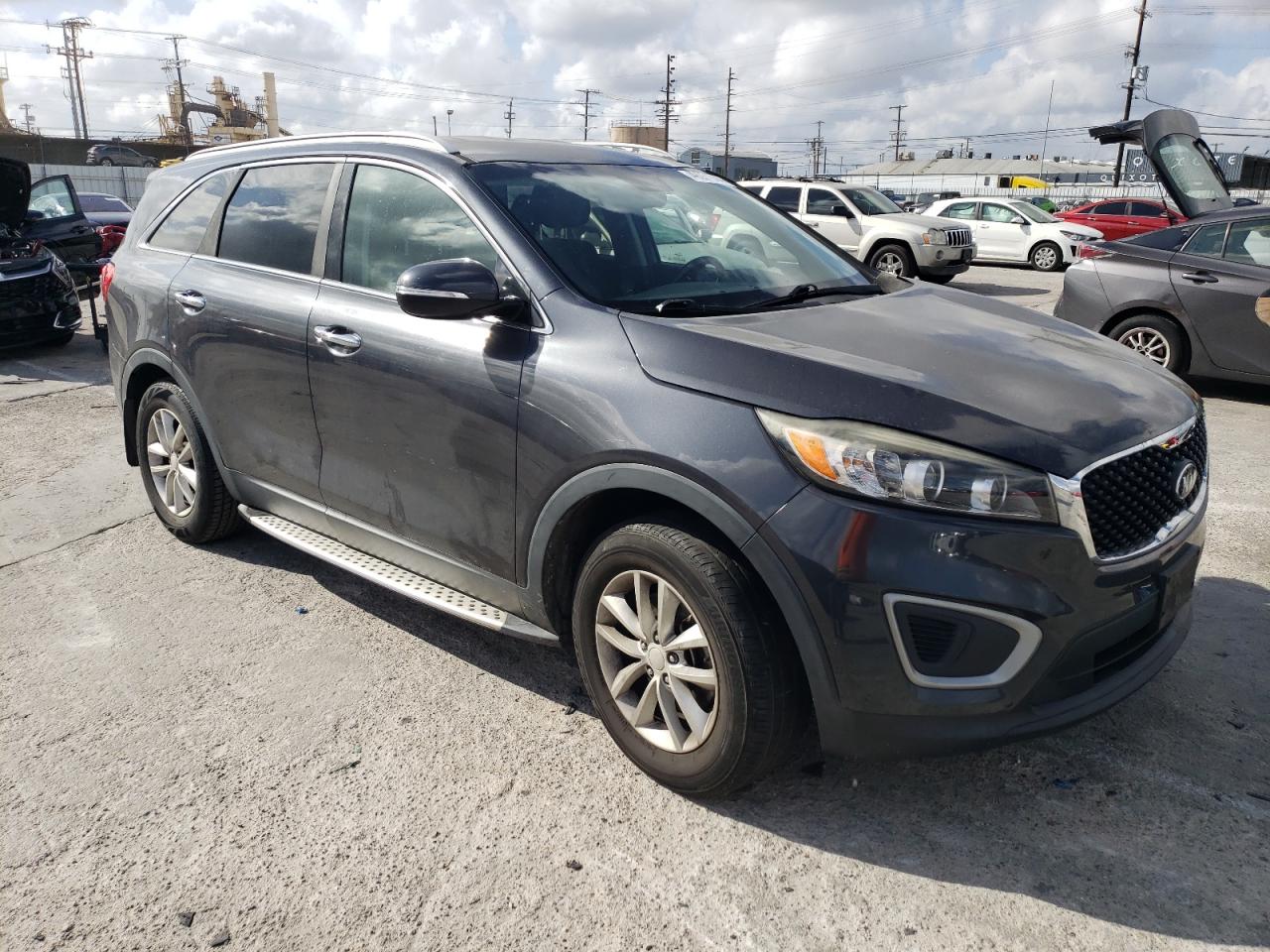 Photo 3 VIN: 5XYPG4A32GG123443 - KIA SORENTO 