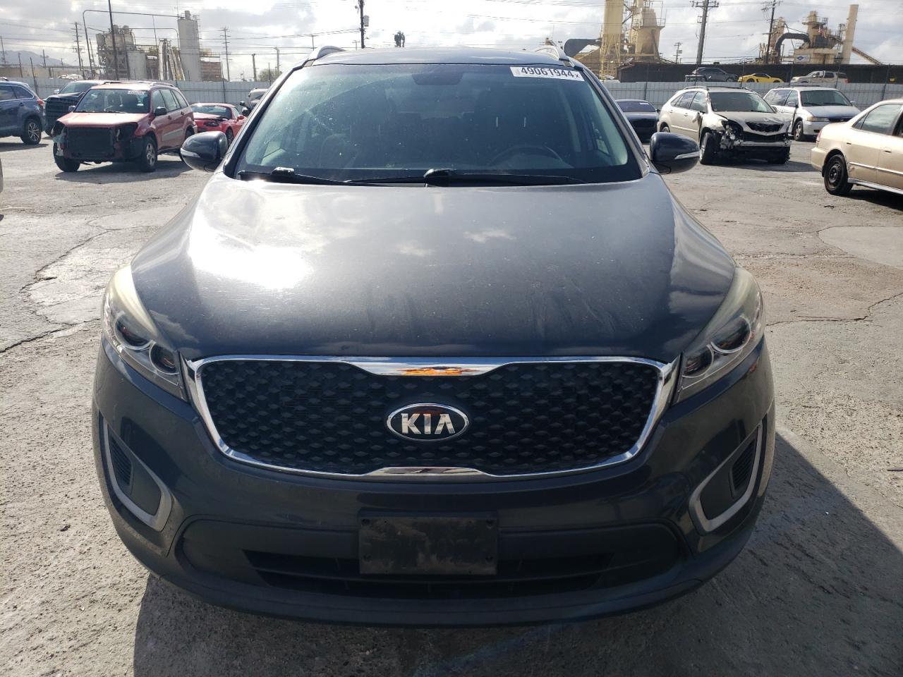 Photo 4 VIN: 5XYPG4A32GG123443 - KIA SORENTO 