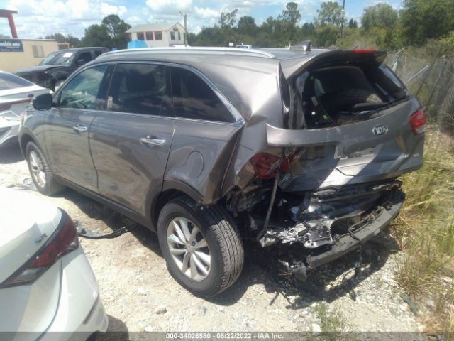 Photo 2 VIN: 5XYPG4A32HG219610 - KIA SORENTO 