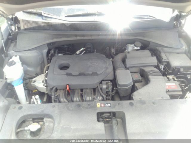 Photo 9 VIN: 5XYPG4A32HG219610 - KIA SORENTO 