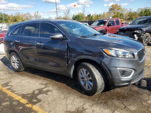 Photo 3 VIN: 5XYPG4A32HG221082 - KIA SORENTO LX 