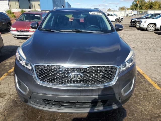 Photo 4 VIN: 5XYPG4A32HG221082 - KIA SORENTO LX 