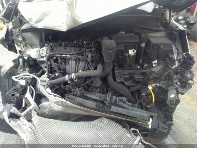 Photo 9 VIN: 5XYPG4A32HG270296 - KIA SORENTO 