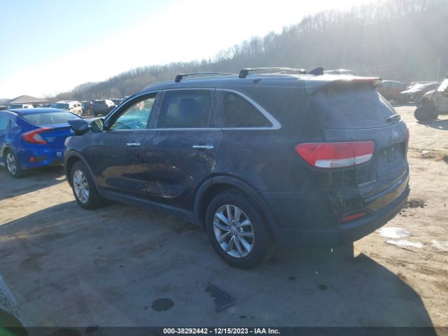 Photo 2 VIN: 5XYPG4A32HG304365 - KIA SORENTO 