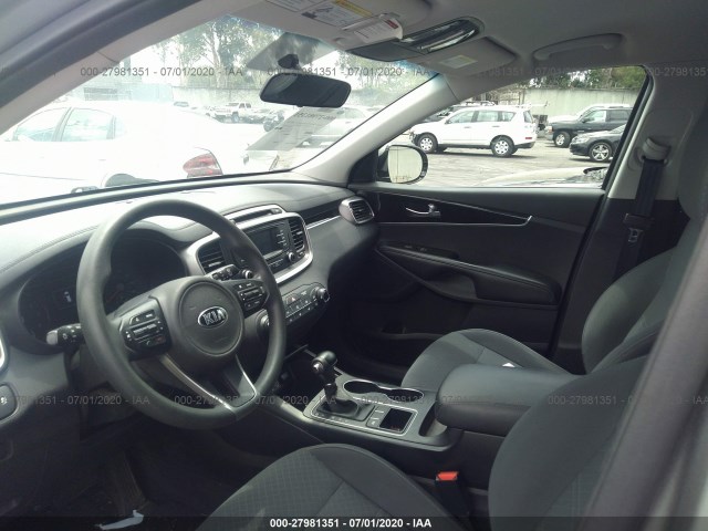 Photo 4 VIN: 5XYPG4A32JG346752 - KIA SORENTO 