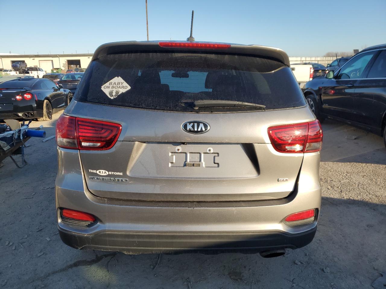 Photo 5 VIN: 5XYPG4A32KG522927 - KIA SORENTO 