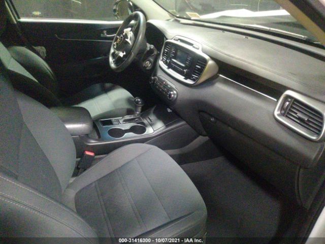 Photo 4 VIN: 5XYPG4A33GG055038 - KIA SORENTO 