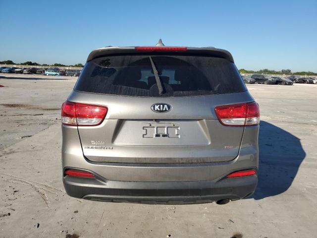 Photo 5 VIN: 5XYPG4A33GG063897 - KIA SORENTO LX 