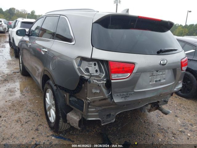 Photo 2 VIN: 5XYPG4A33GG154331 - KIA SORENTO 