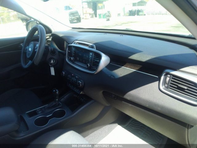 Photo 4 VIN: 5XYPG4A33HG251109 - KIA SORENTO 