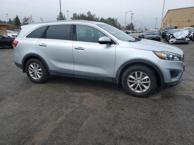 Photo 3 VIN: 5XYPG4A33HG258979 - KIA SORENTO LX 