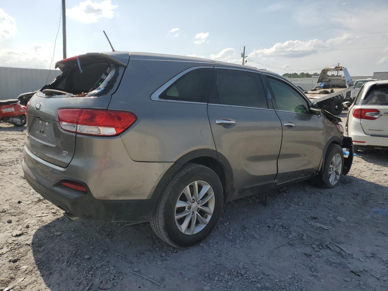 Photo 2 VIN: 5XYPG4A33JG413469 - KIA SORENTO 