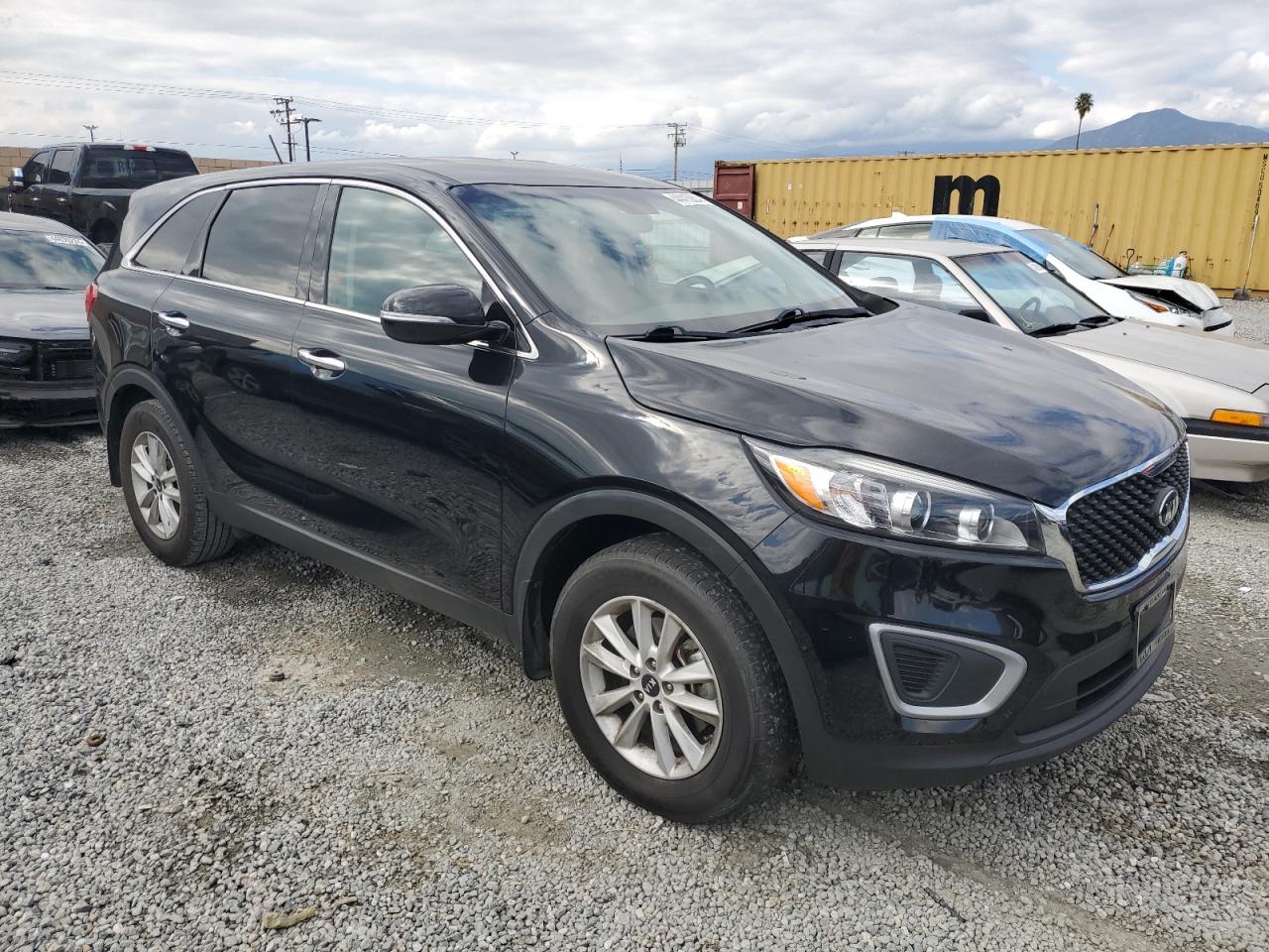 Photo 3 VIN: 5XYPG4A33JG417490 - KIA SORENTO 